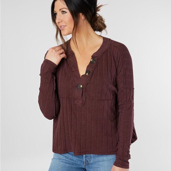Free People We The Free In The Mix Henley Burgundy Long Sleeve Ribbed Top - Picture 2 of 10